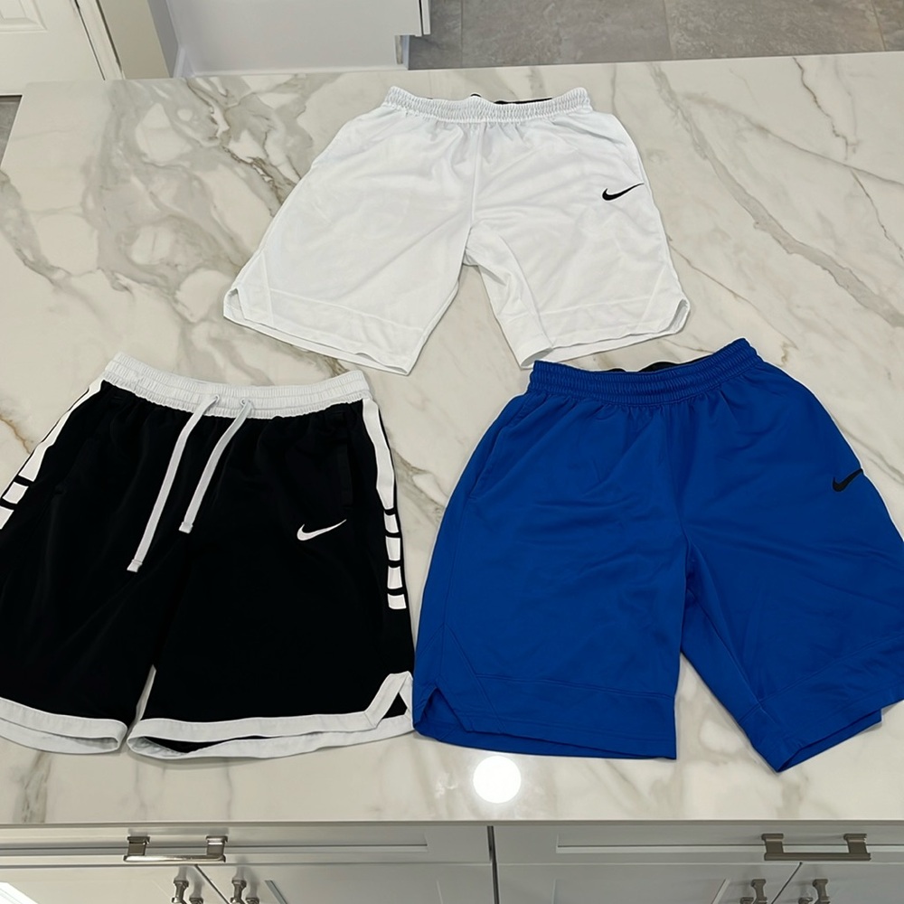 NIKE Shorts Bundle - 2 Medium 1 Large